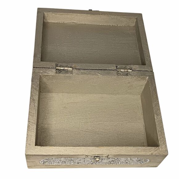 Sparkly Jewlery Box Silver With Sequins & Rhinestones Lightweight Wood 7 x 5 x 3 - Picture 7 of 15